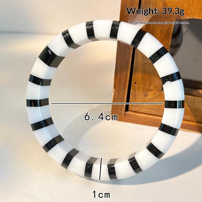 Color Block Resin Cuff Bracele - Leatherwork Jewelry ulasan dan harga